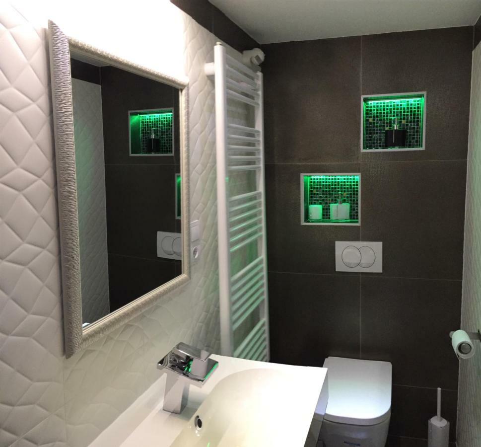 Feel Different Apartment Βουδαπέστη Εξωτερικό φωτογραφία