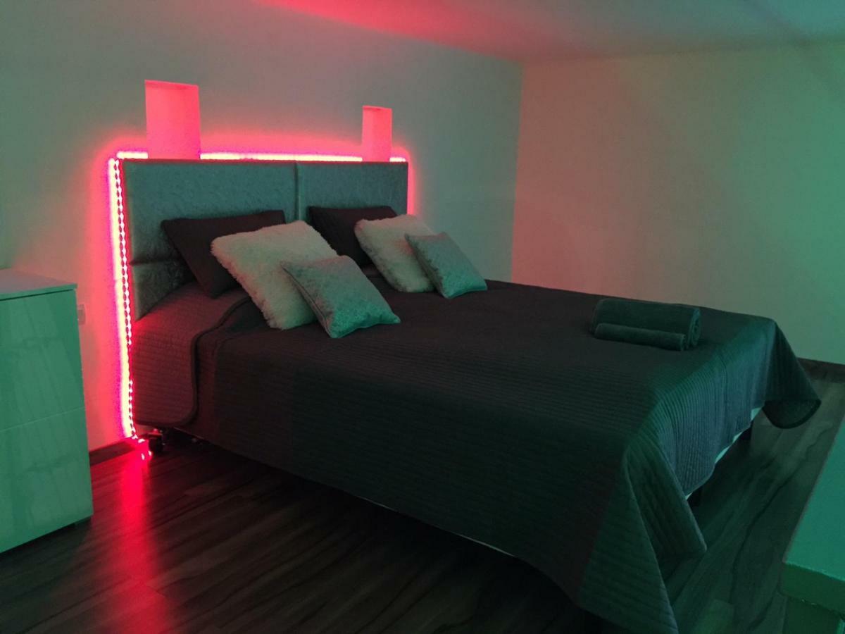 Feel Different Apartment Βουδαπέστη Εξωτερικό φωτογραφία